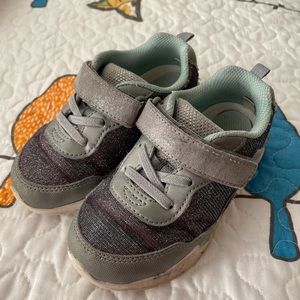 Stride Rite Girls Sparkle tennis shoes, 9M